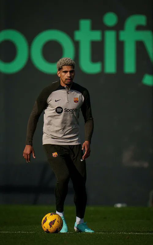 Nosso xerife no primeiro treino do ano! 🤠💙❤️