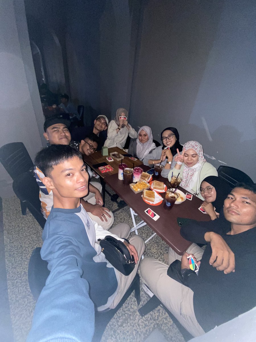 hsniffaa's tweet photo. https://t.co/i6KqwpDDX2