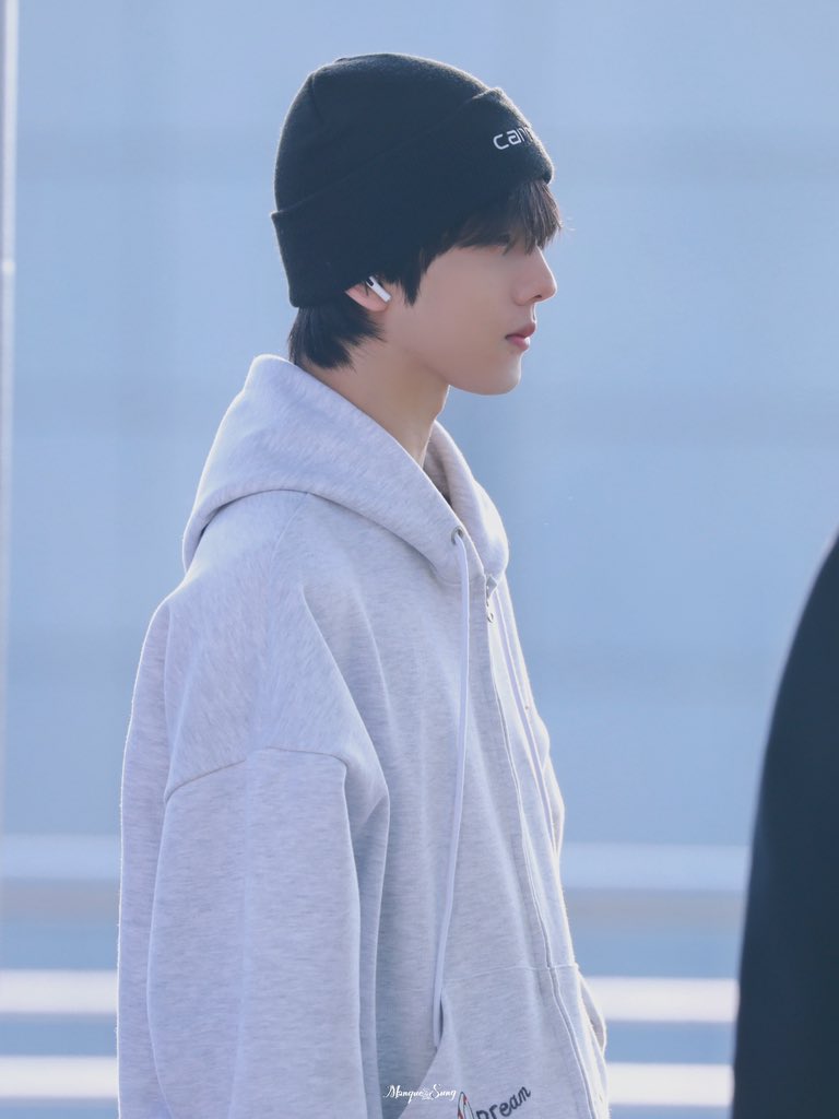 Manque_0205's tweet photo. 240101 ICN

#JISUNG #지성 #志晟 #チソン
#NCTDREAM #NCT #엔시티드림 https://t.co/HsDetZjRRC
