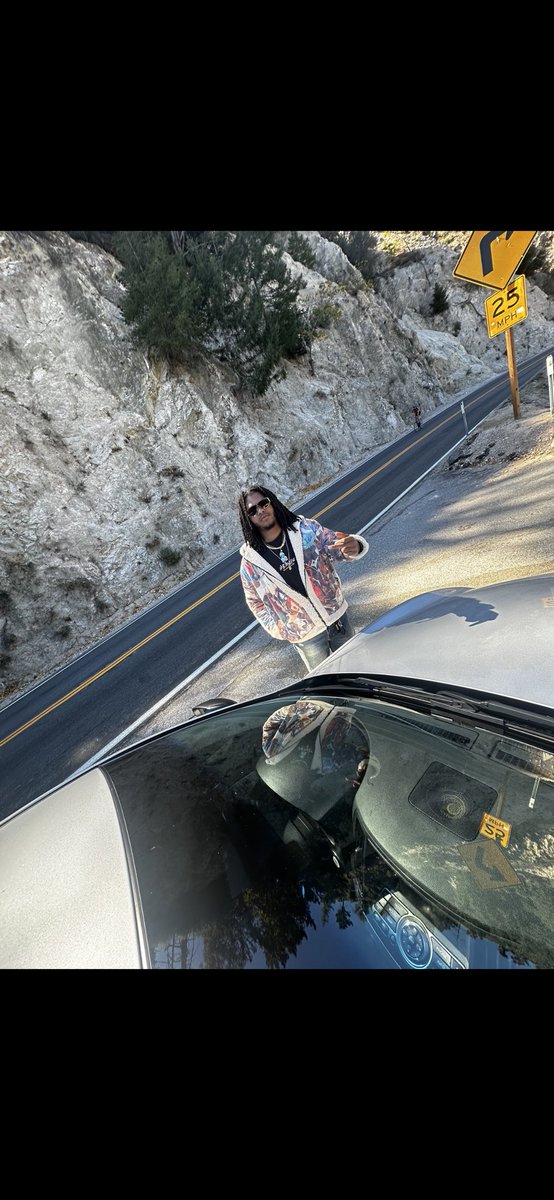 steezdrownin's tweet photo. Money seen many suns stack gotta TANN https://t.co/uI0m4DDlgV