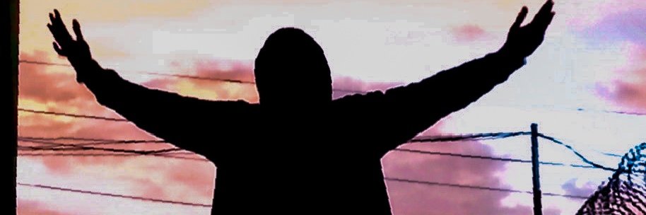 AlexeDominic's tweet photo. Une année de plus sans mérite, une année de bonté  de grâce en vers nous bon qu'il est éternel miséricordieux. Que cette nouvelle année soit meilleur pour chacun de nous. 
Je vous souhaite une année des bonheur,paix et joie. 

Que Dieu bénisse la République démocratique du Congo https://t.co/XucH7iaXvw