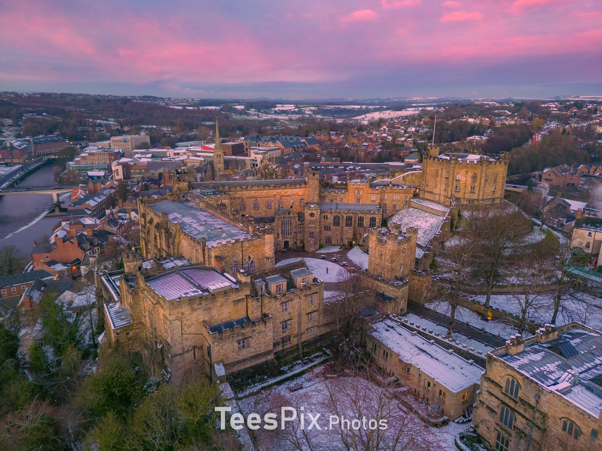 Starting 2024 with an overnight stay in a City that has a UNESCO World Heritage Site. This is #DURHAM This is our Cathedral City. Our County Capital. Come & see it if you don't know it. It's some place.