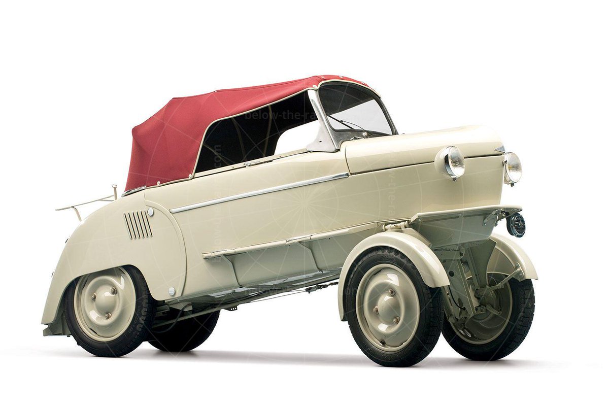 The #1950s #French 🇫🇷 #Reyonnah #cyclecar  seen here in "parked" mode with its nose lifted and its front wheels folded in