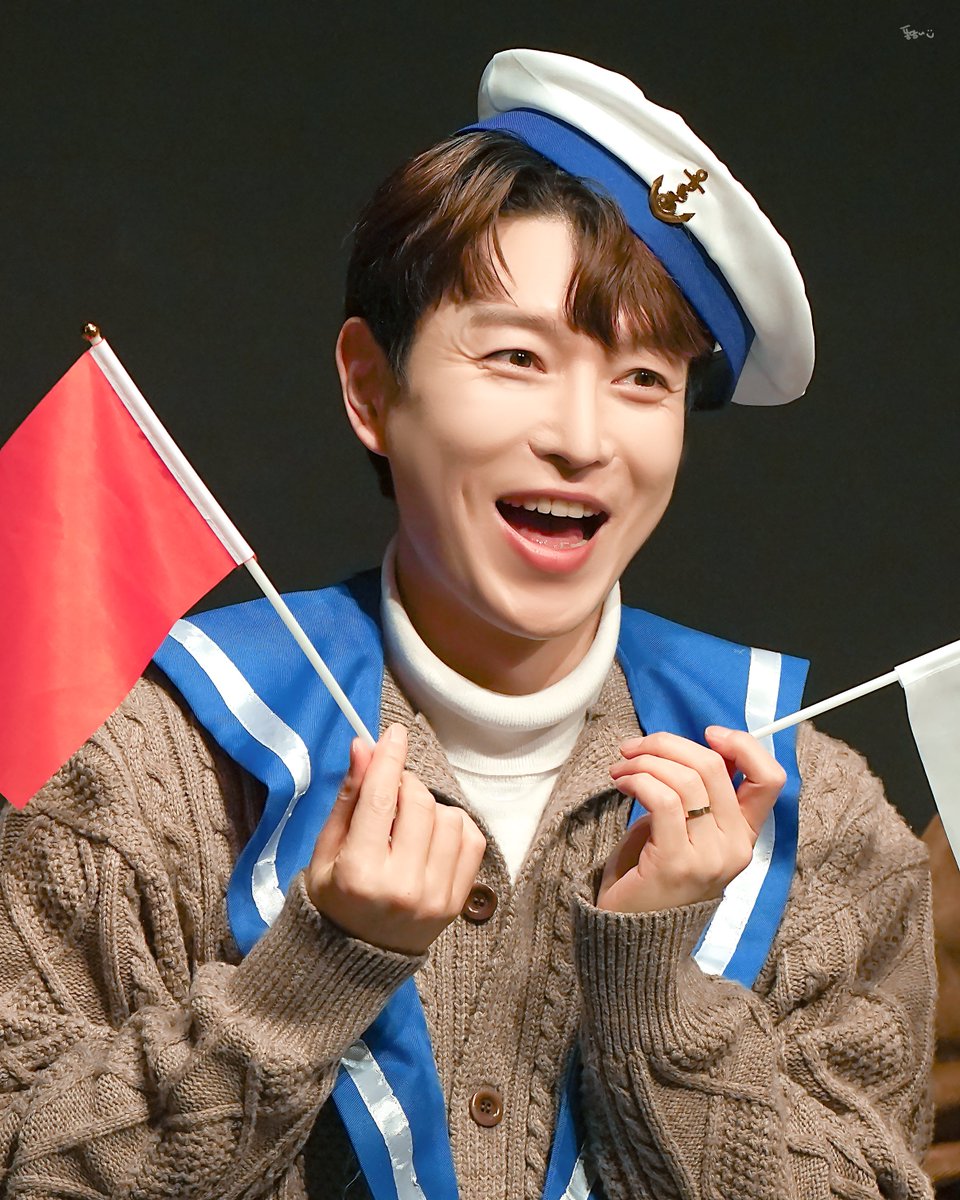 231117 씨팩토리 팬싸인회

🩵🐰💙🐰🤍

#배두훈 #포레스텔라 #Baedoohoon #Forestella
