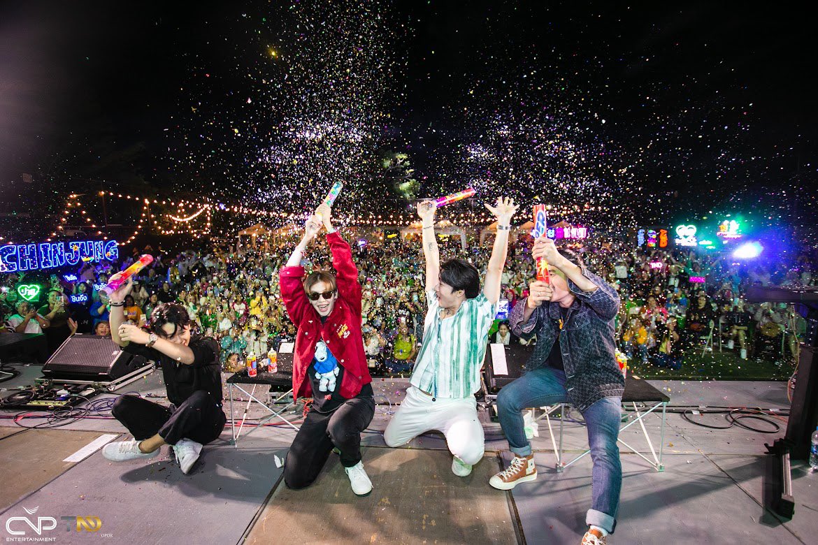 cj_yntofficial's tweet photo. Happy New Year 2024 🎇🎆

#chinjung_ynt 
#indypopmusiccountdown2024 
#chinjung_ynt_official https://t.co/pa6xfI3Tr1