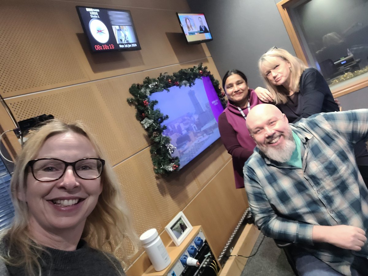 Sarah Wakefield tweet media