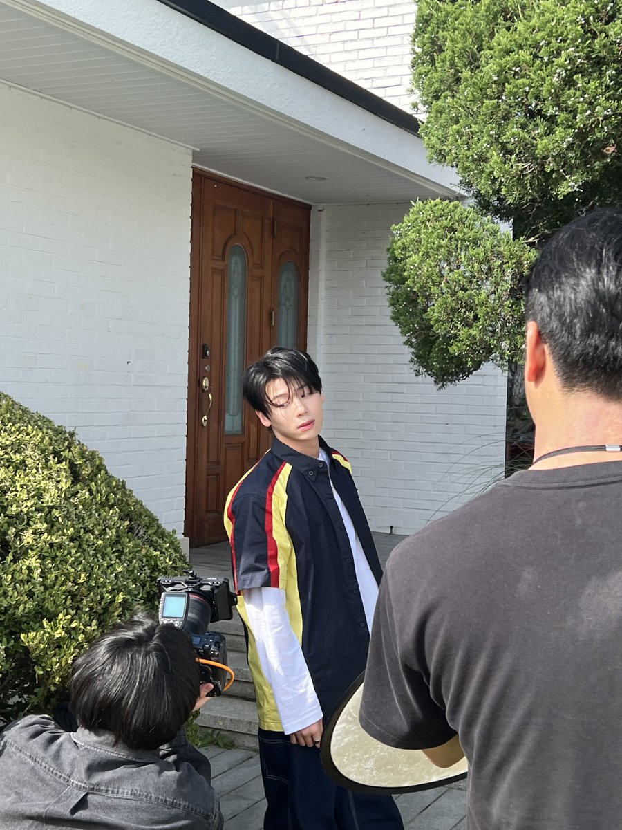 DVOL_official's tweet photo. [FROM #LOUIS] 마지막은 나 ! 2024년도 우리 많이 사랑해보자🤍

#DVOL #LOUIS #다올 https://t.co/vX8YZDZMx4