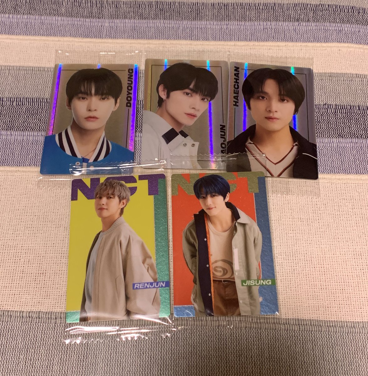 s06193097's tweet photo. NCT ウエハース NCT127 NCT DREAM WayV 交換 カード レア ノーマル

【譲】  
N→ロンジュン　チソン
R→ドヨン　シャオジュン　ヘチャン

【求】
同異種ジェミン＞マーク

DMまたはリプにてお気軽にお声掛けください🙇‍♀️ https://t.co/XxLZUrrMQK