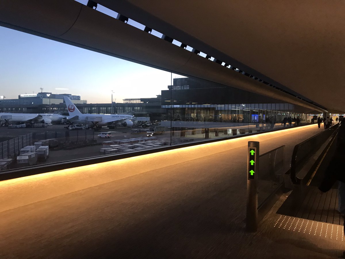 着いた🛬🇯🇵
あけましておめでとうございます（四回目）