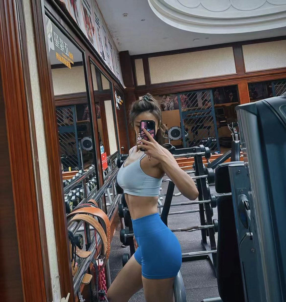 usw3ei2nzpu's tweet photo. New Year, new beginning!         #fitnessgirl #gym #NewYear2024 https://t.co/r7JD5UWcnv