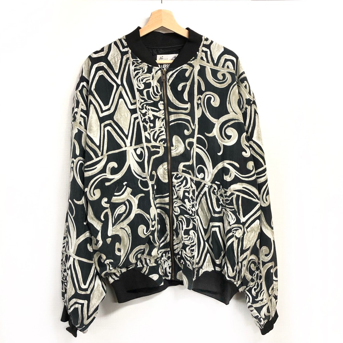 diddlediddle530's tweet photo. オンラインショップに
古着のアイテムも載せる事にしました

HOMEのカテゴリーから
old clothesを選ぶと古着にとべます🙆🏻‍♂️

オンラインショップ↓
https://t.co/39C2OhZsrN https://t.co/QBDBxvFVJE