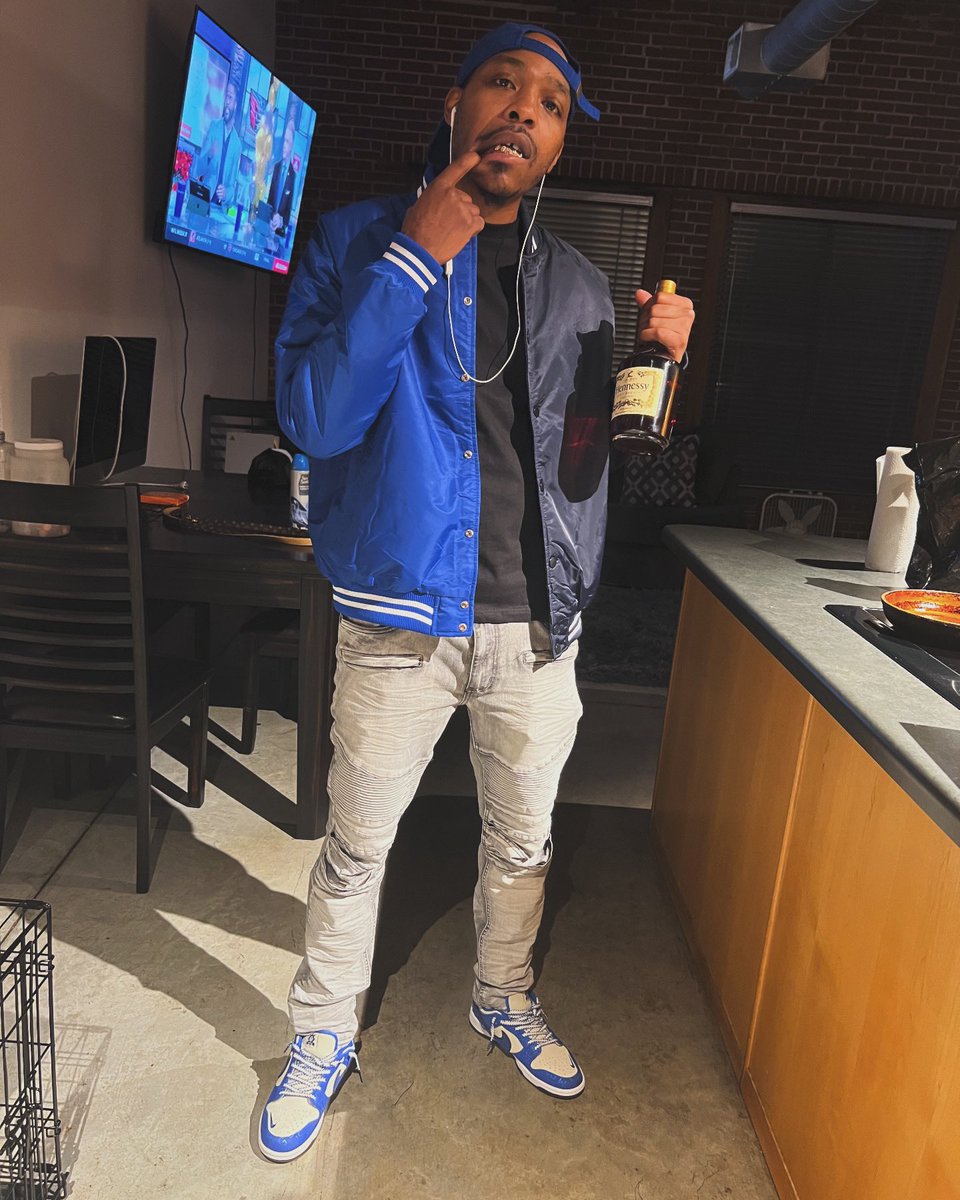 CuzzoKB's tweet image. 😈😈