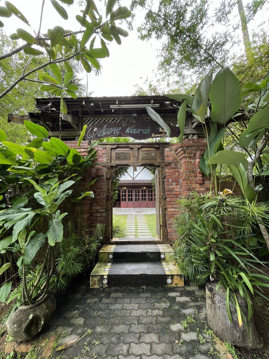 aminfaiz10's tweet photo. Memang healing habis la tempat ini. Selalu sambut New Year ditemani bunga api, tapi kali ini enjoy nature je. 

Pengakhiran 2023 yang cukup damai ☘️🌿🍃 https://t.co/A9V7KBVk1i