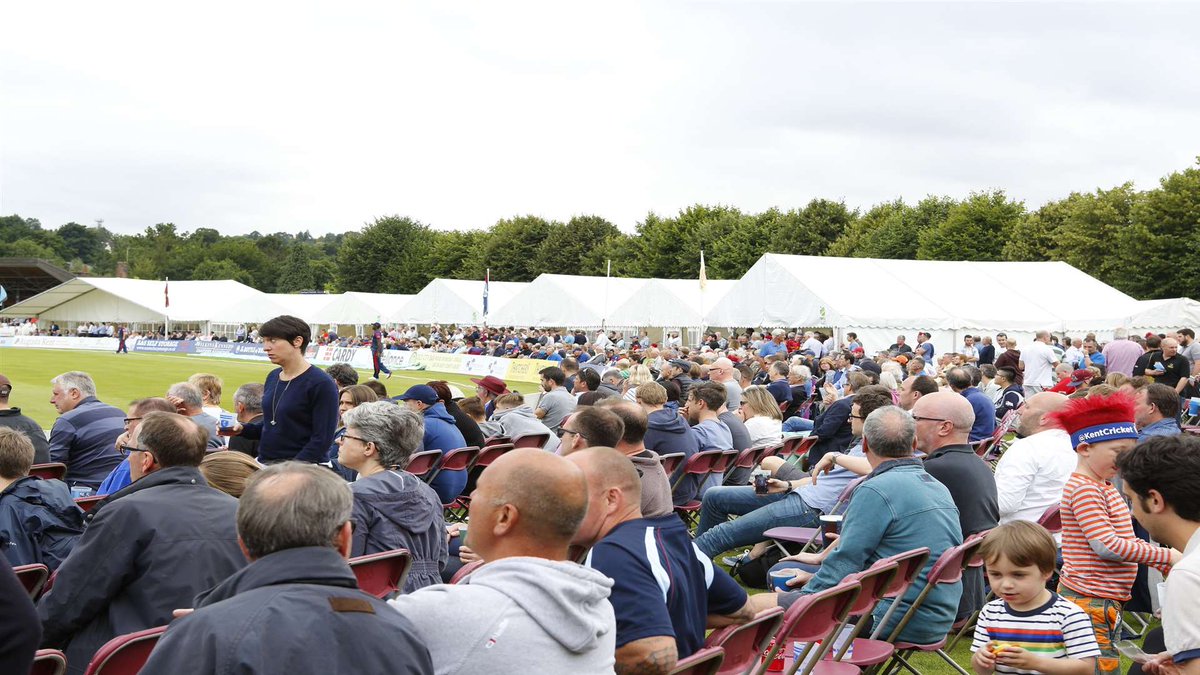 A New Year ... Thoughts inevitably turn to Season 2024 🏏 Wednesday 5 June Only one place in the world to be watching The Nevill @TWCricketClub @KentCricket IIs v @SussexCCC IIs 66 years (almost) to the day since 1st game I ever watched: See you at the Railway End !!