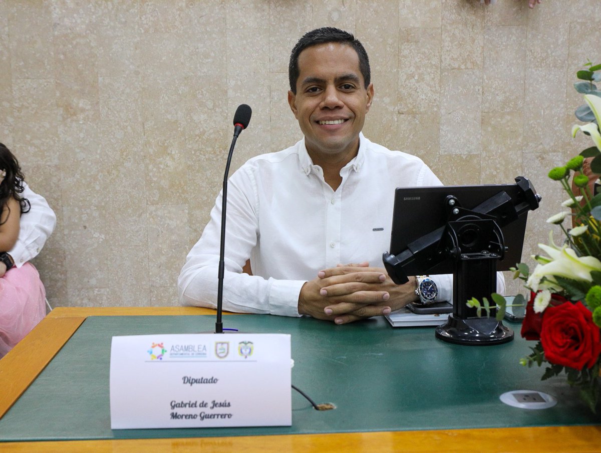 GabrielMorenoG_'s tweet photo. Hoy tomé posesión como diputado del departamento de Córdoba para el periodo 2024 - 2027.
Por el mandato que me confirieron 31.507 cordobeses, vamos a trabajar de la mano de nuestro gobernador por un departamento donde prime el bienestar, el desarrollo y las oportunidades. 🙏🏻 https://t.co/kTtqmLfUFS