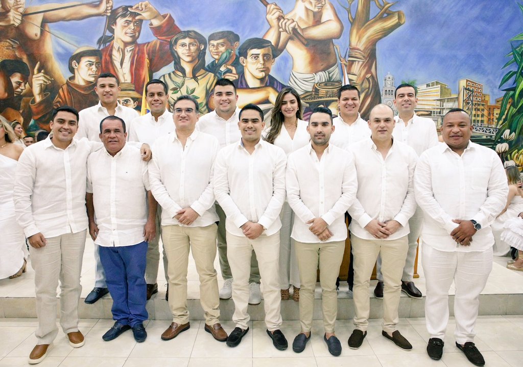 carozapataruiz's tweet photo. 1/1 Gracias a los diputados de Córdoba por elegirme hoy como la  presidenta de la mesa directiva de la Asamblea Departamental para el período 1 de enero- 31 de diciembre de 2024. 
Sigue 👉🧵 https://t.co/RMwOPKr4ta