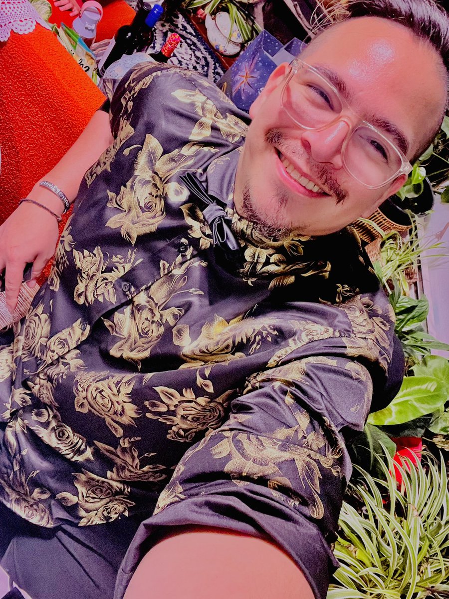 JOLNOC's tweet photo. 2023-2024 📸🎇🥳🎆🎊 https://t.co/whbs8T8urz