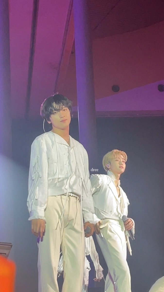 gemshaechan's tweet photo. spot my nahyuck on my camera roll (baru sadar setiap foto haechan selalu ada jaemin) gw cinta lu berdua 🥺 kangen 🥺 https://t.co/1ilzzAU7Ce