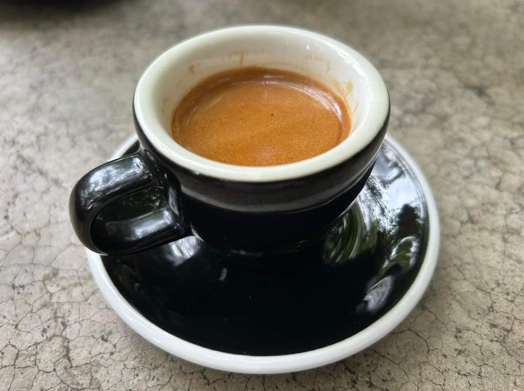 reparacafe's tweet photo. Empezar el año con una rica taza de café!! https://t.co/x089E7bISG