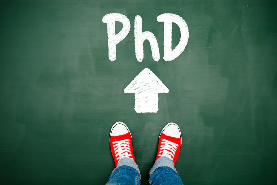 🧵 Looking for a #newdirection in 2024? Keen to put your #criticalthinking skills to the test? Or just interested in a #newchallenge. The #HydroNationChair have a number of funded #PhDstudentships available closing in January. See thread for details ⤵️🎓 /1