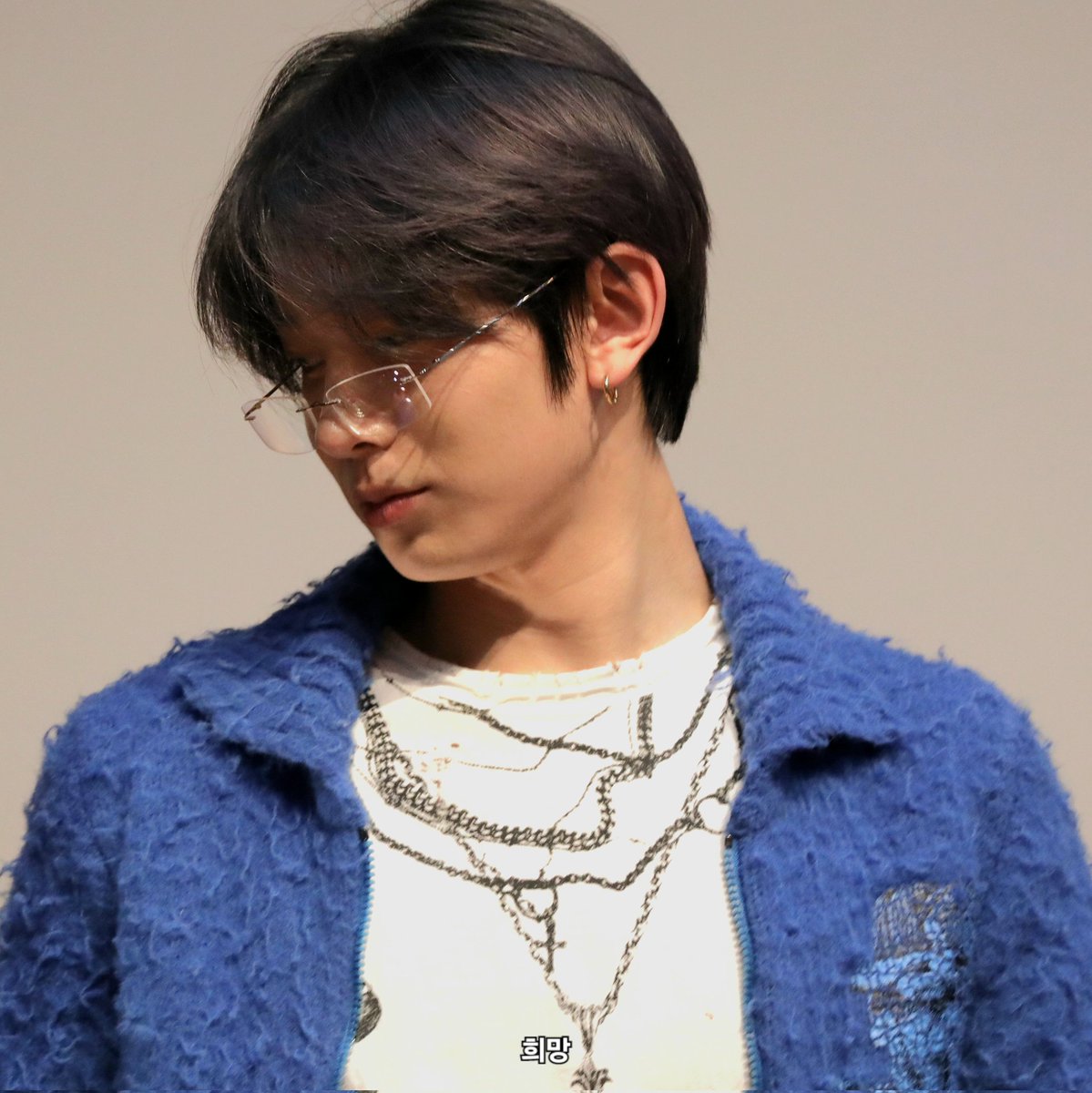 so handsome #heeseung 😩