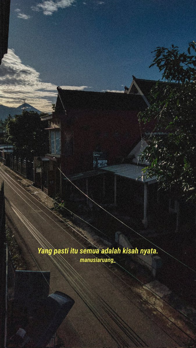 Sebelaspertama_'s tweet photo. 365 hari yang akan datang, jangan lupa diperjuangkan
.
.
.
#manusiaruang_ 
#365days #perjuangan #cerita #drama #kisahnyata 
#terimakasih2023 #selamatdatang2024 https://t.co/yXWKtbw6J9
