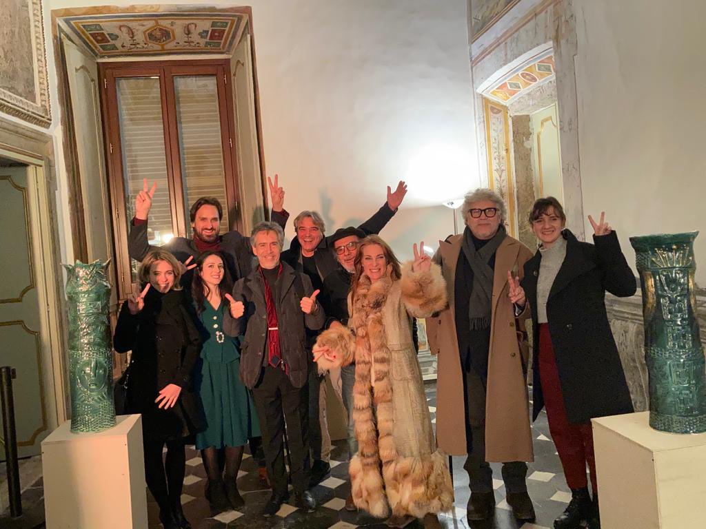 Auguri da Amelia dove per 4 giorni abbiamo dato vita a una festa per la futura riapertura del suo teatro con tanti spettacoli da “Beethoven e Napoleone” con Corrado Augias, il regista Peter Stein, Jacopo Fo, Maddalena Crippa, Silvia Sinopoli, Giorgio Battistelli e tanti altri 🥂