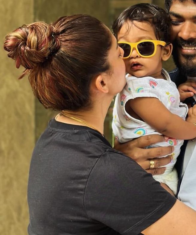 ursavian's tweet photo. love n only love ❤️❤️❤️

#Nayanthara https://t.co/YPz9Nb2snh