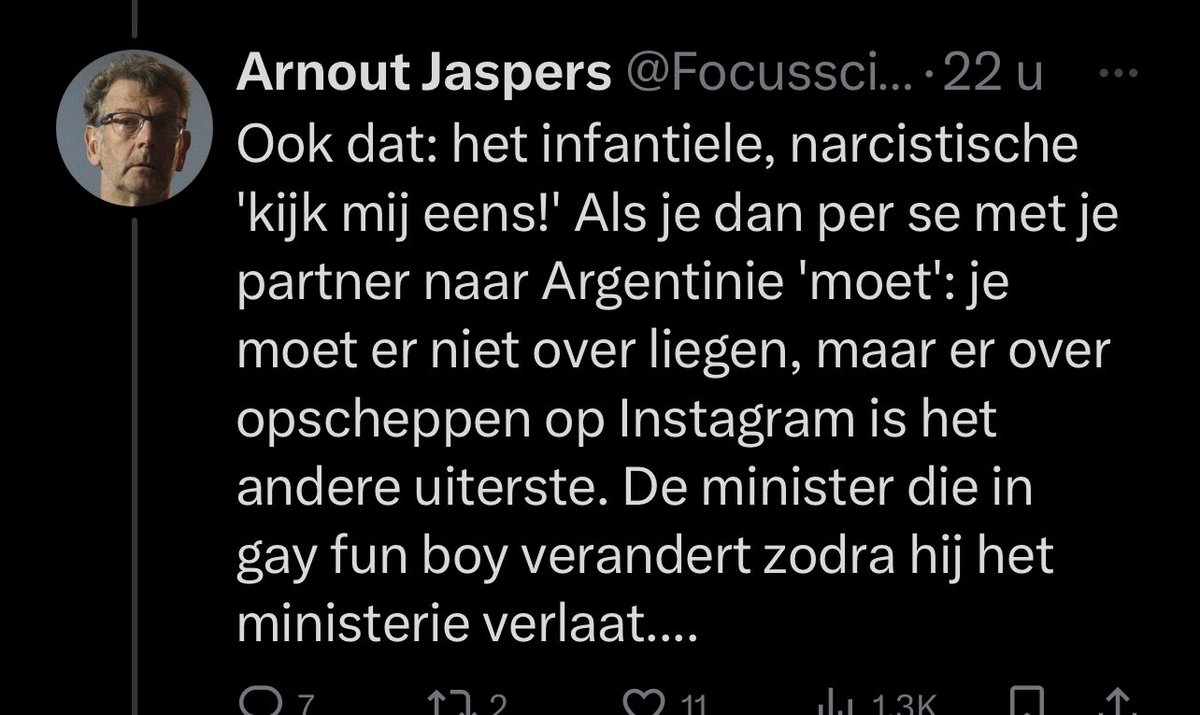 Zo te lezen zit Arnout Jaspers niet alleen in zijn eigen stikstoffuik gevangen, maar is hij ook in een respectloos, homofoob net verstrikt geraakt. 
Jaloezie maakt meer kapot dan je lief is. 
Met z’n ‘gay fun boy’.