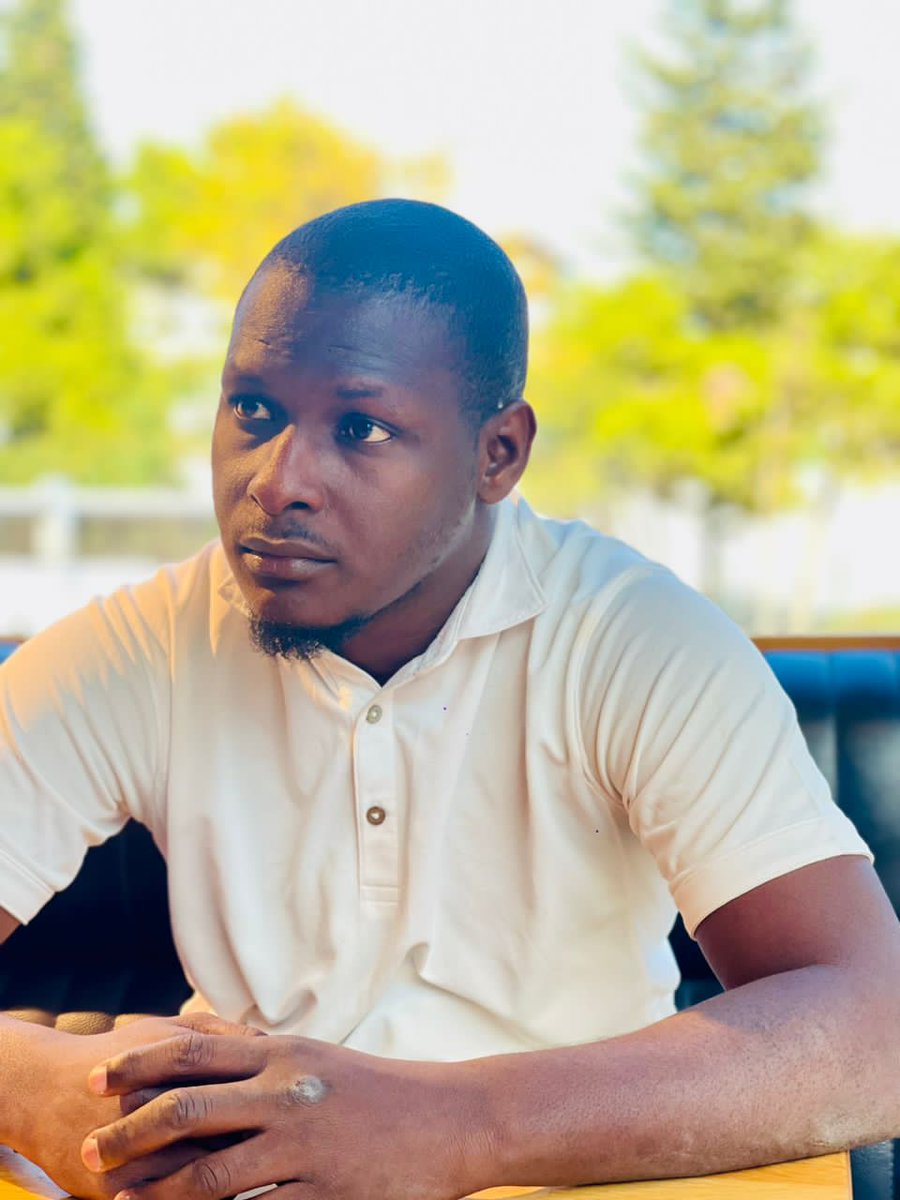 Bonne et heureuse année 2024 à chacun et à tous. Quee le nouvel an nous apporte tout le bonheur auquel chacun de nous aspire et nous éloigne des malheurs que nous craignons pour nous-memes, nos proches et nos familles respectives. Amen.
<a href="/Alaidhyso/">Alaidhy Sow</a> <a href="/LamineGuirassy/">LAMINE GUIRASSY</a> 
<a href="/FacelyKonate1/">Facely Konaté</a>