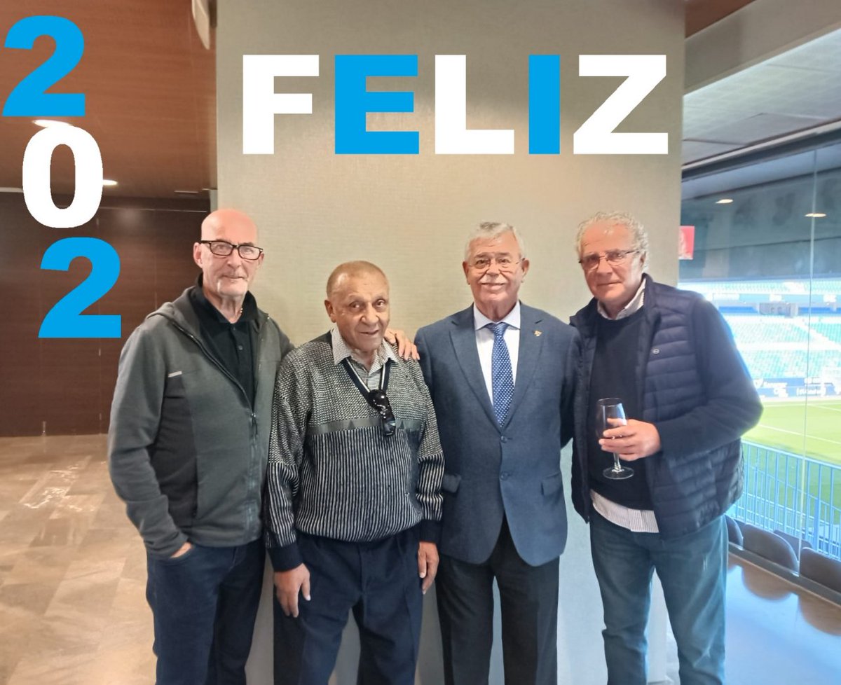 Queremos felicitar también el año nuevo al segundo club de la ciudad y a sus consejeros.

Gracias por todo <a href="/MalagaCF/">Málaga CF</a>