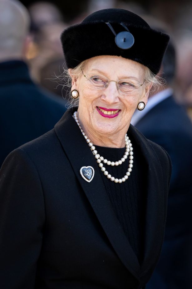 JournalBharatIN's tweet photo. Queen Margrethe II, the beloved monarch of Denmark, has announced her abdication!  52 years after ascending the throne, she will step down on January 14th, passing the crown to her son, Crown Prince Frederik. #QueenMargrethe #Abdication #Denmark #Monarchy #CrownPrinceFrederik https://t.co/zL5mqSHd7k
