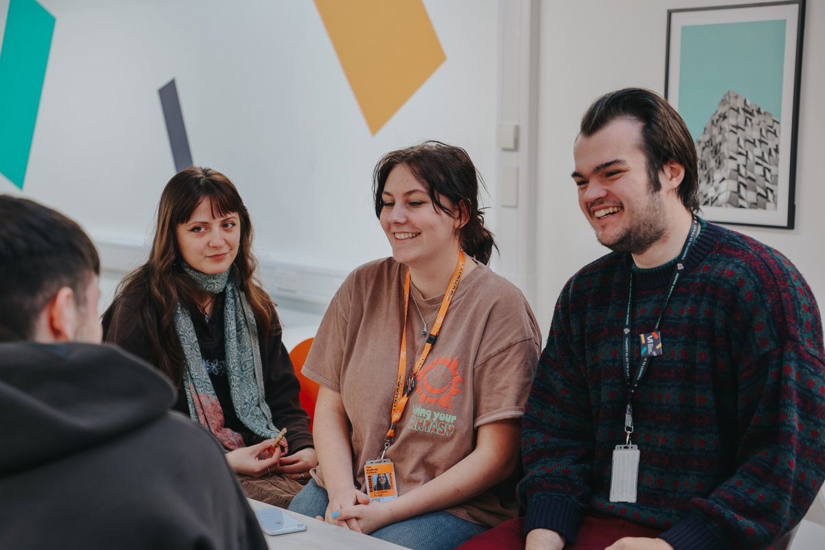 Sheff6thForm's tweet image. Happy New Year from The Sheffield Sixth Form!

We hope 2024 brings plenty of opportunities your way, and to start off on the right foot, you can always get ahead by booking your place to our Open Day - ticketsource.co.uk/the-sheffield-…