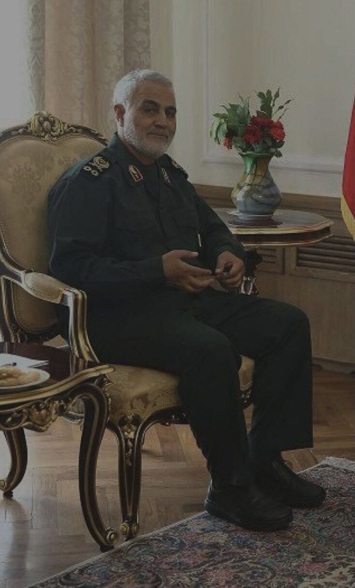 manaamini1369's tweet photo. او تماما نور بود
دلگرمی و روشنی چشممان بود
ما با آمریکا پدر کشتگی داریم
#شهيد_القدس
#HEEO https://t.co/X12gvDKrSX