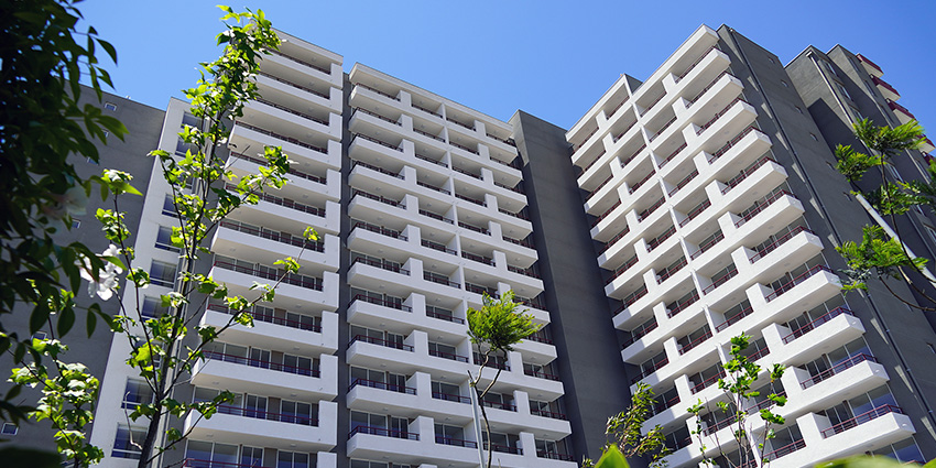 PECSA_'s tweet photo. Desde 2005 contamos con presencia en #Chile 🇨🇱 a través de la promotora Almazara

Es la unión 🤝 de más de 75 años de tradición constructora e inmobiliaria de Grupo #Pecsa en España y de ingenieros y constructores chilenos

https://t.co/gFEeM4CSjC https://t.co/wytwlZ5YqK