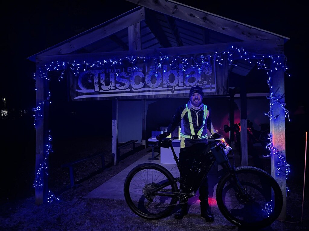 Urbanator88's tweet photo. Really nice ride for my second Tuscobia 80. It was nice to see more of the trail in daylight, with a faster snowless pace. About 9 hours start to finish. Misty drizzle pretty much the whole way = me and bike glazed with ice. Stayed warm enough though. #tuscobia https://t.co/jgFkewCpdy