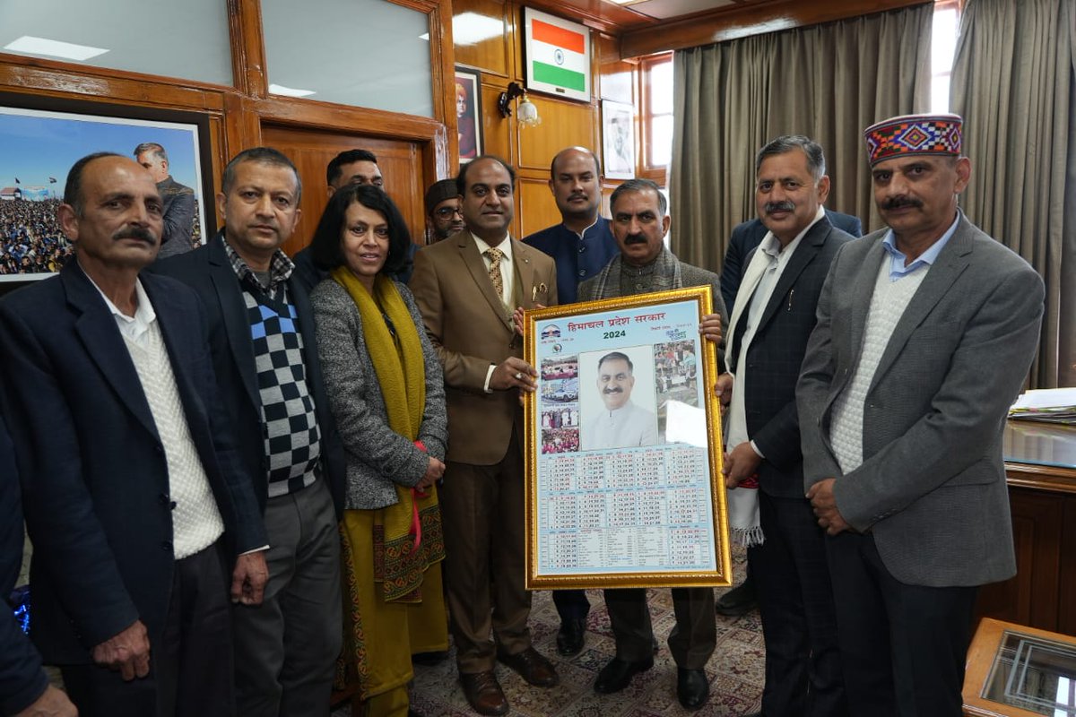 SukhuSukhvinder's tweet photo. आज राज्य सरकार का आधिकारिक कैलेंडर जारी किया।
#OfficialCalendar2024 
#GovtOfHimachalPradesh https://t.co/3EVmfqNcZW