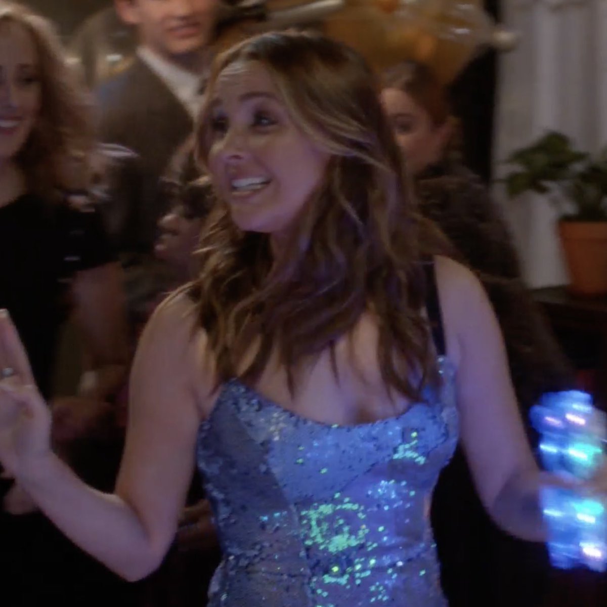 thinkerjowilson's tweet photo. happy new year from dr karev!! 🍾 https://t.co/non18dfXjK