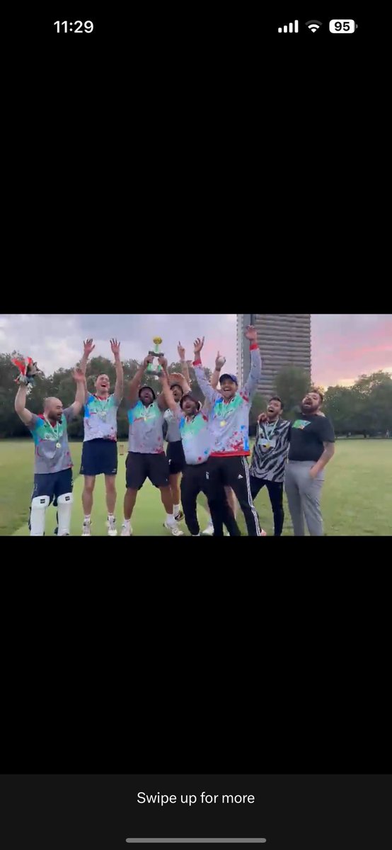 thespreadcc's tweet image. HNY 2024!

2023 had:-

1x LMS  🏏 🏆
3 x football ⚽️ 🏆
1x tour 
1x Epic stag 🐴 

From our broad membership

Not bad from a few blokes in a South London park est 2012 🏏🏏🏏🏏⚽️⚽️⚽️⚽️🏆🏆🏆🏆🎂🎂🎂🎂

Roll on 2024 

#FORZA #Happy2024 #London #sport❤️ #morethanjustaclub #Cricket