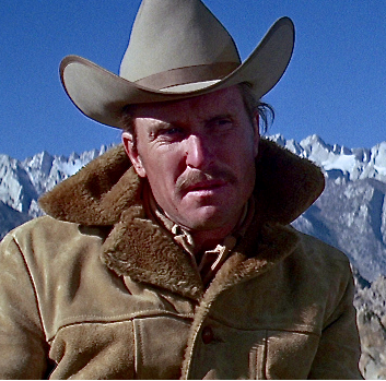 oxley264's tweet image. JOE KIDD 1972
Clint Eastwood  Robert Duvall
John Saxon  Don Stroud
Paul Koslo  James Wainwright
#JohnSturges