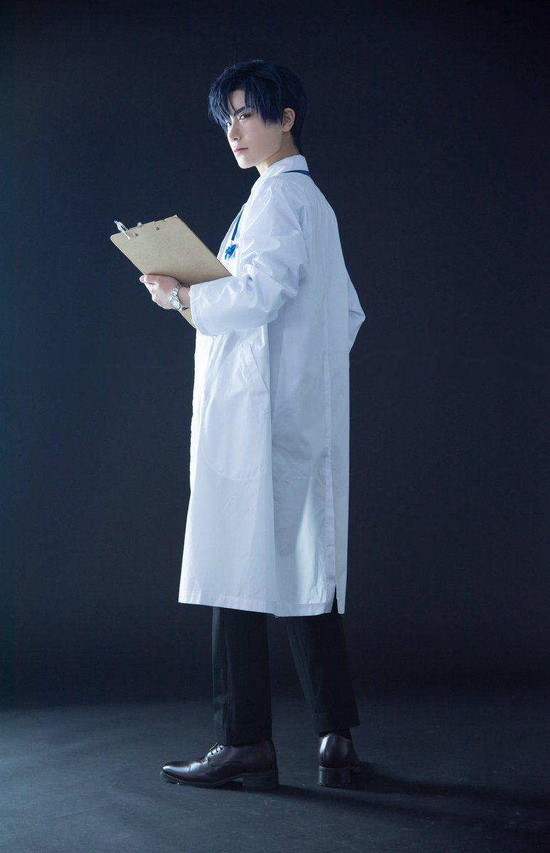 【捏造コスプレ】

医大生🌹

📸あるぱか（<a href="/Alpakacamera/">あるぱか</a> ）ちゃん