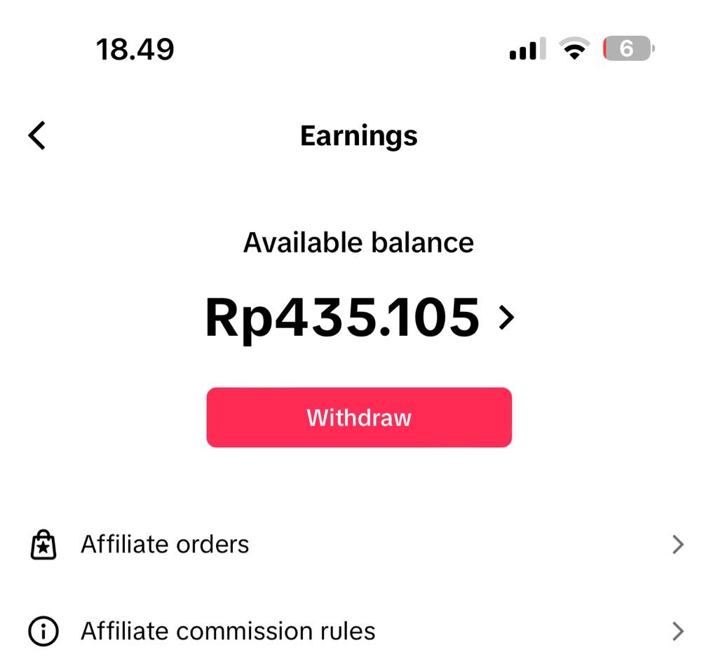 cloudysnowys's tweet photo. buat kalian yang mau ngonten tapi bingung di platform apa yang worth it coba deh ngonten di tiktok, KOMISINYA GEDE😆👍🏻

udah 1,5 tahun pake tiktok &amp; ngonten pake keranjang kuning, lumayan banget yang penting konsisten posting konten🫶🏻✨

aku mau share tips &amp; triknya, a thread 👇🏻 https://t.co/7GYBb1tu4B