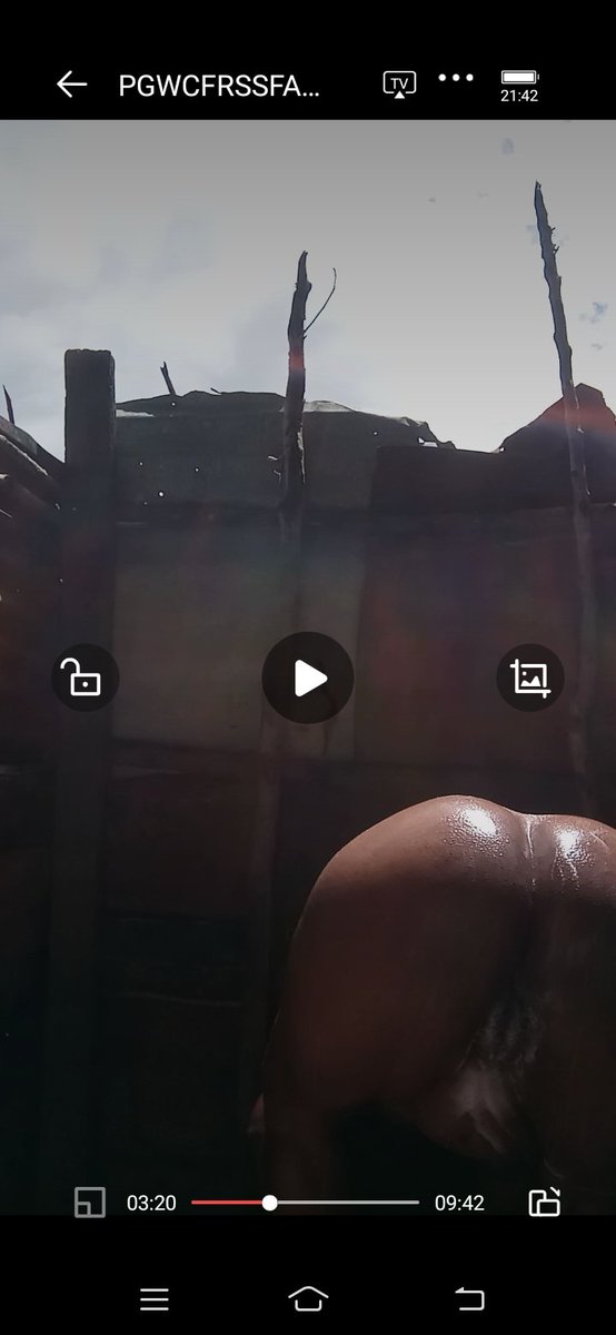 HutanRi34258886's tweet photo. Nehe Marga Kobak pantat besar dong mandi 
Ada banyak video kocak
Dengan foto https://t.co/wKDCZlFRfk