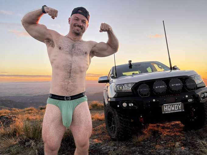 Happy New Year! 🤪😍 I hope you guys have had a cracker start to 2024 so far wherever you are in the world