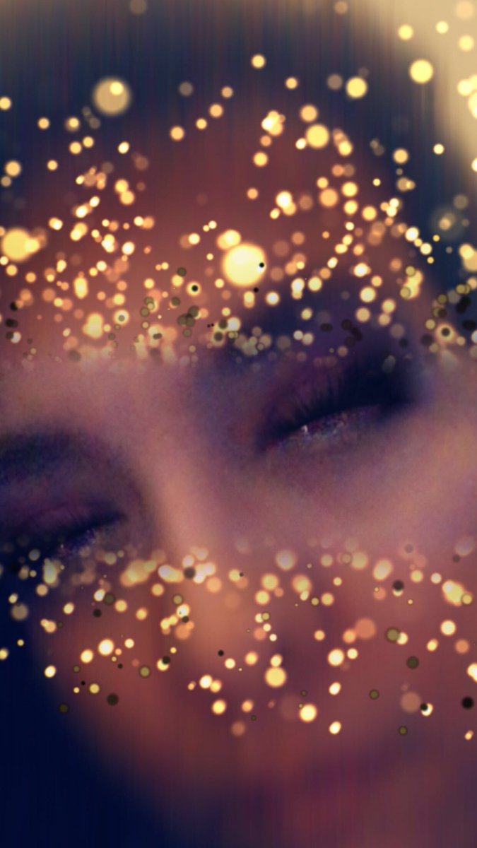 AlisonPetretti's tweet photo. Happy New Year Everyone https://t.co/XM90BI209b