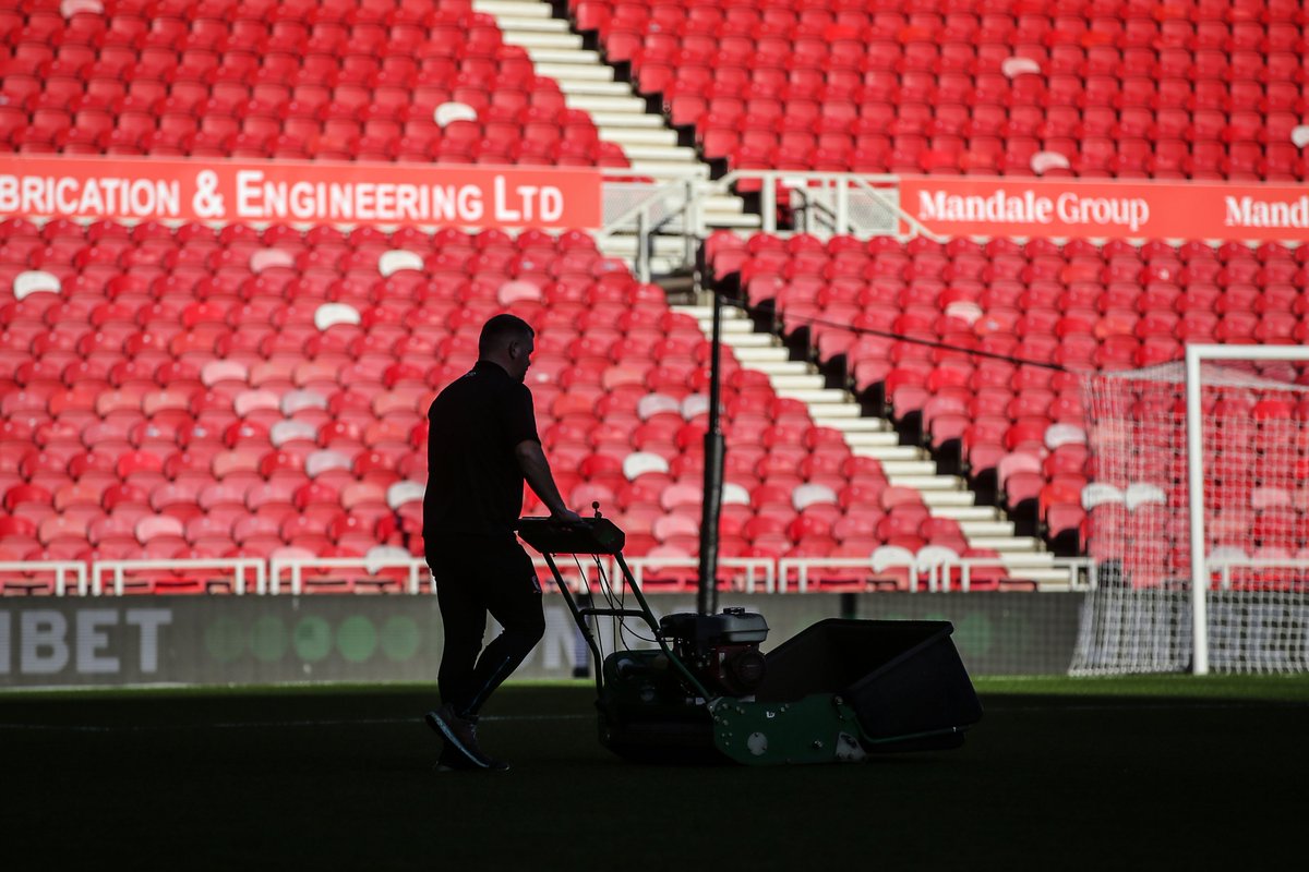 Boro's tweet photo. Ready to go again 🌅🏟️ #UTB https://t.co/jHfni9g6Bx