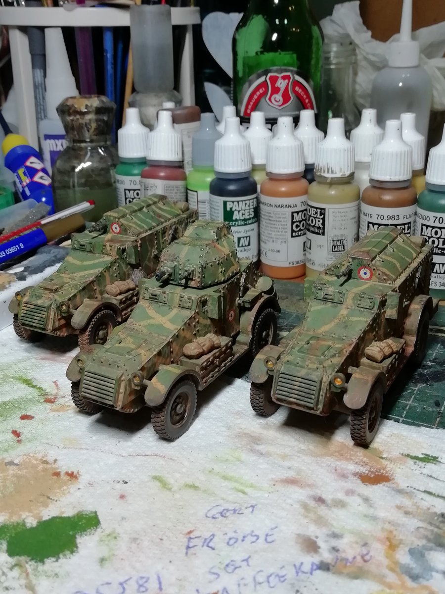 Zaba_76's tweet photo. Madbobminiatures Panhard 165 armoured car and two Panhard 179 armoured carrier's https://t.co/D7SFWmzWJl
