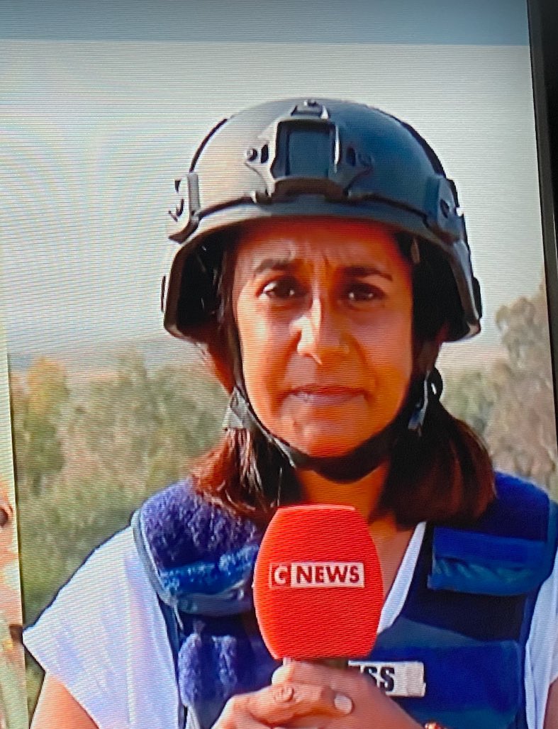 michelspievak's tweet photo. Souhaitons une excellente année à @RDelfour et à @sacharobin ils le méritent largement, soyez prudents 👍📺🍾🥂 https://t.co/PpvQddD9qz