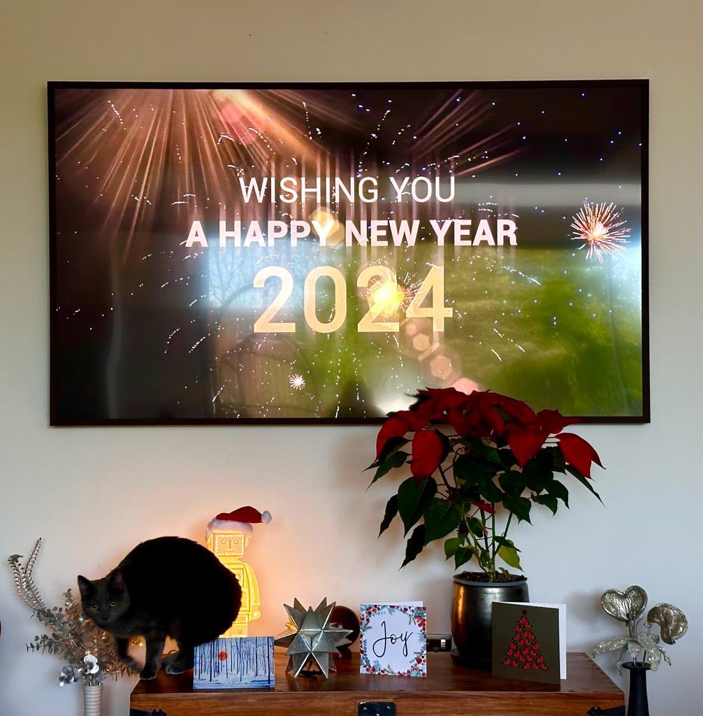 Here’s to a healthy, happy &amp; really good year ahead! Follow your dreams! Xx