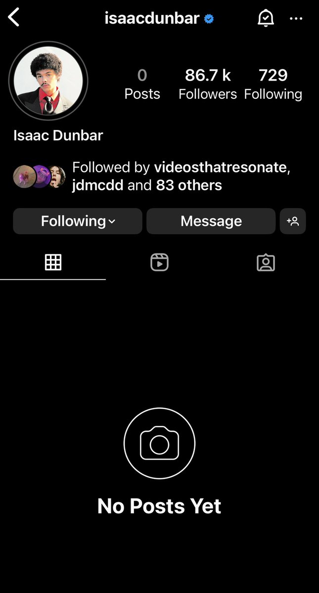 HE’S AT IT AGAIN 😭😭😭😭